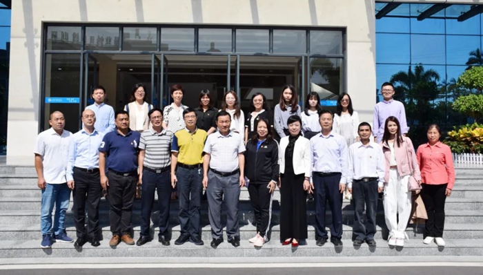 广东财经大学领导莅临我校交流指导 1_副本.jpg